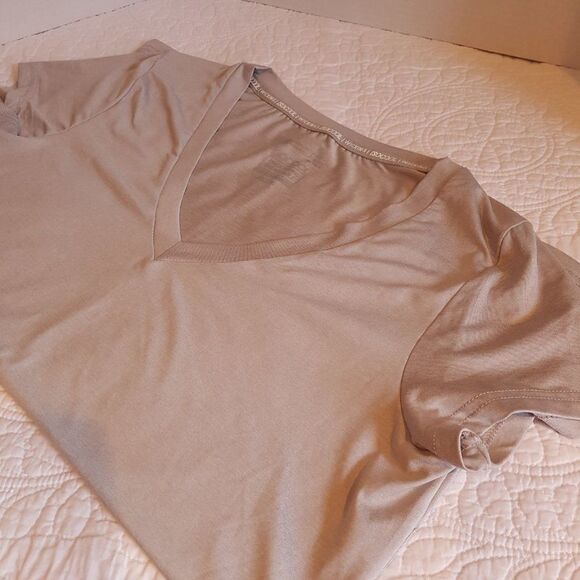MOUNTAIN WAREHOUSE *NWOT* ACTIVEWEAR ISO Cool Breathable Grey T-Shirt UK12 (M-L) - Picture 4 of 11